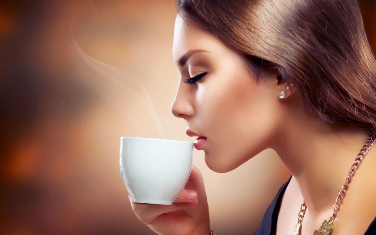 Bí quyết uống cafe thế nào để đẹp da